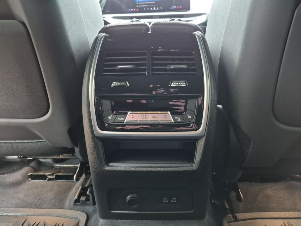 Used Car 2025 Bmw Xm  Base For Sale Under $110,000 In Austin, Texas