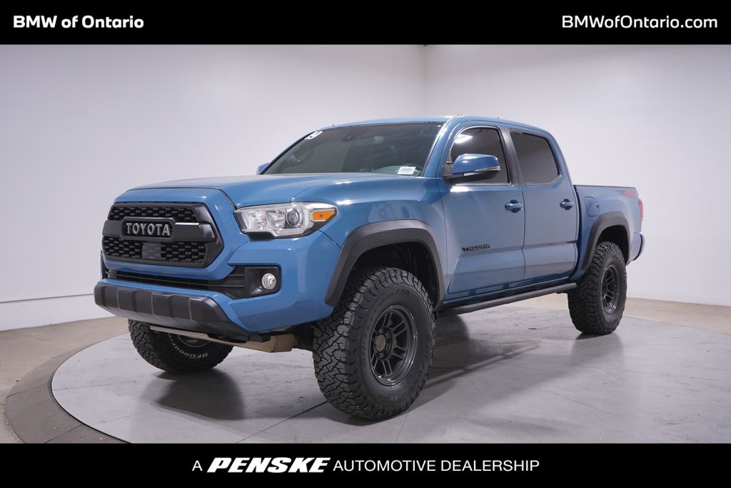 2019 Toyota Tacoma TRD Off-Road 1