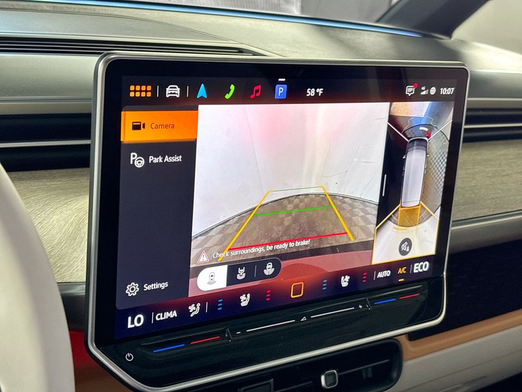 2025 Volkswagen ID. Buzz Pro S Plus