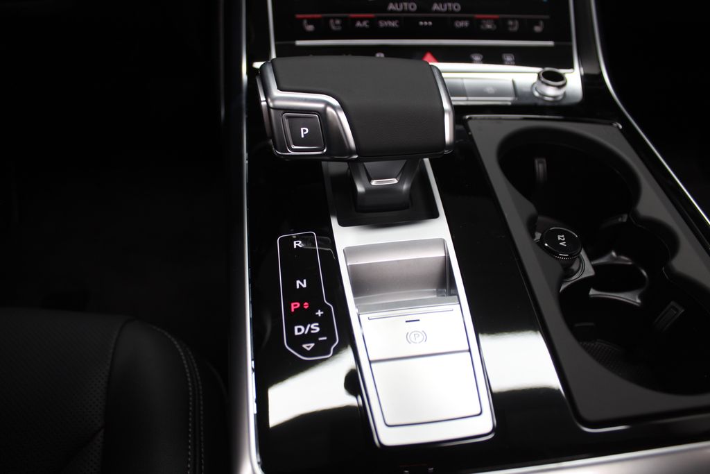 Thumbnail: 2026 Audi Q7 - 18