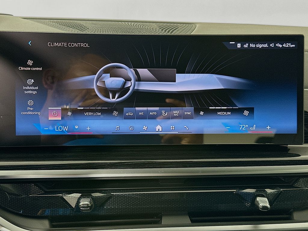 Thumbnail: 2027 BMW X7 - 14