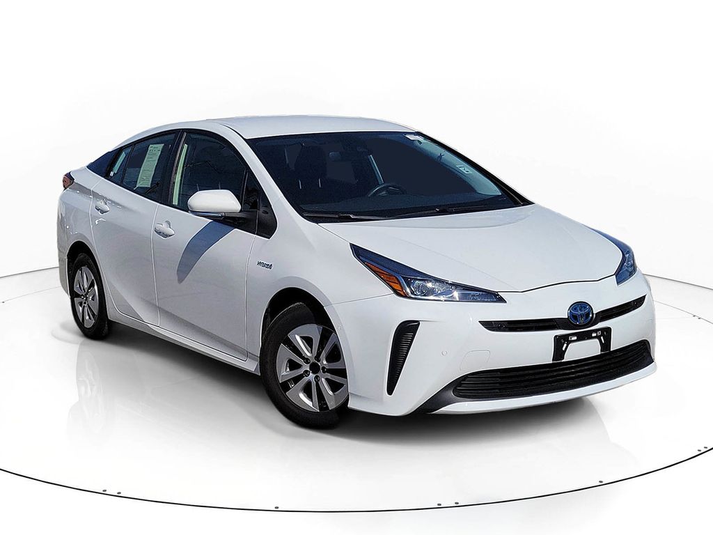 2022 Toyota Prius LE FWD
