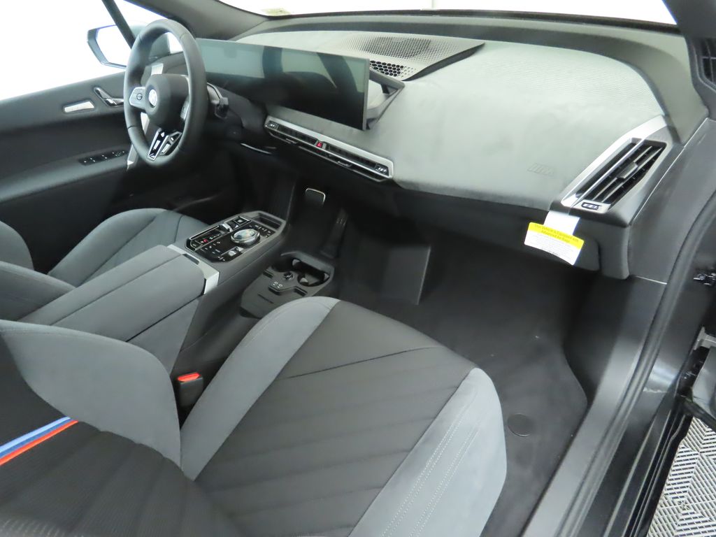 Thumbnail: 2026 BMW iX - 18