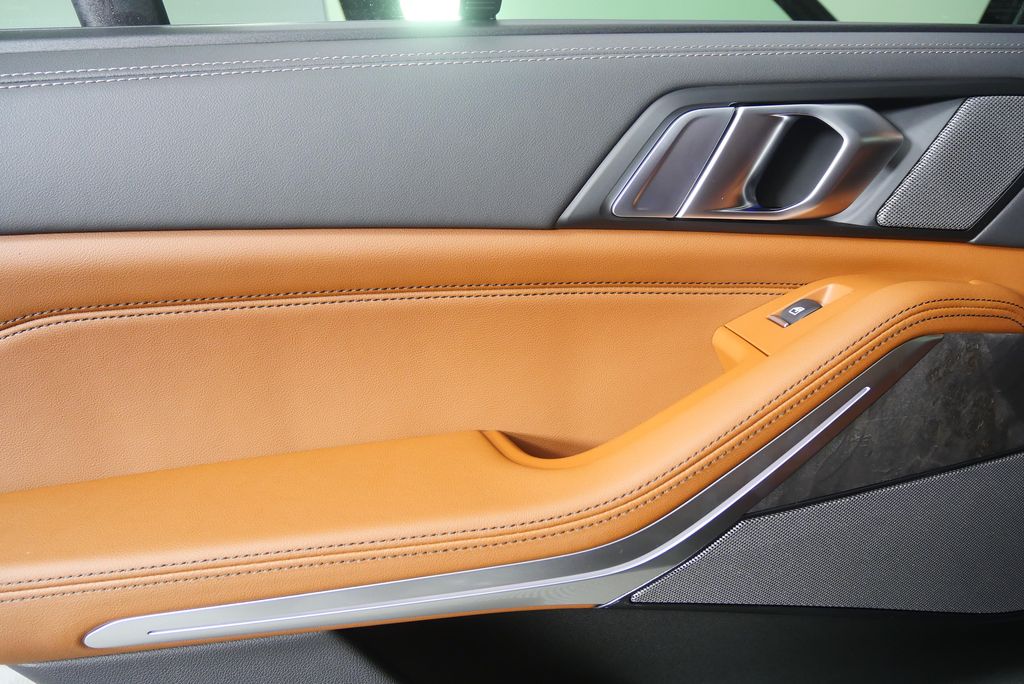 Thumbnail: 2026 BMW X5 - 14