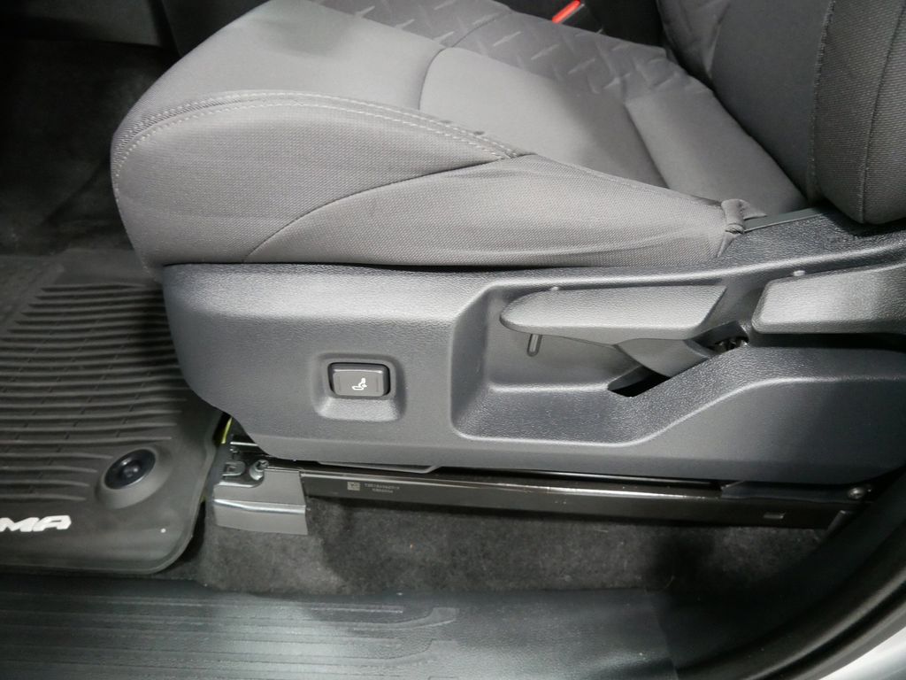 Used 2025 Toyota Tacoma Truck
