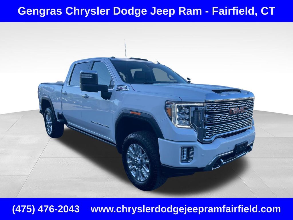 White Frost Tricoat 2022 GMC Sierra 2500HD Denali Crew Cab 4WD Pickup Truck Four-Wheel Drive Automatic
