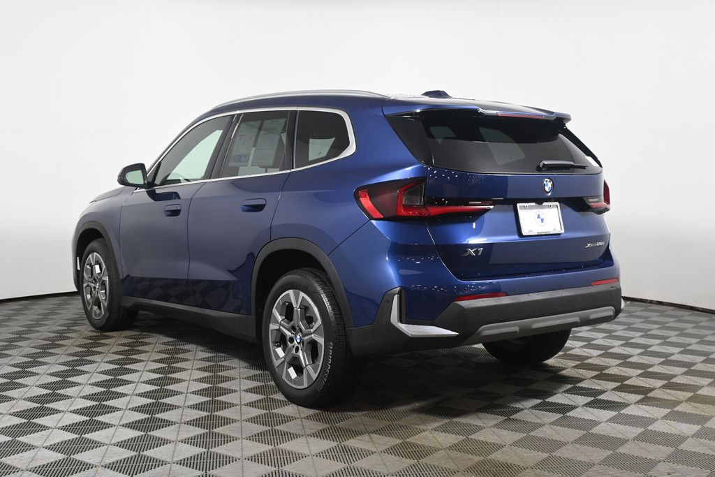 Thumbnail: 2023 BMW X1 - 5