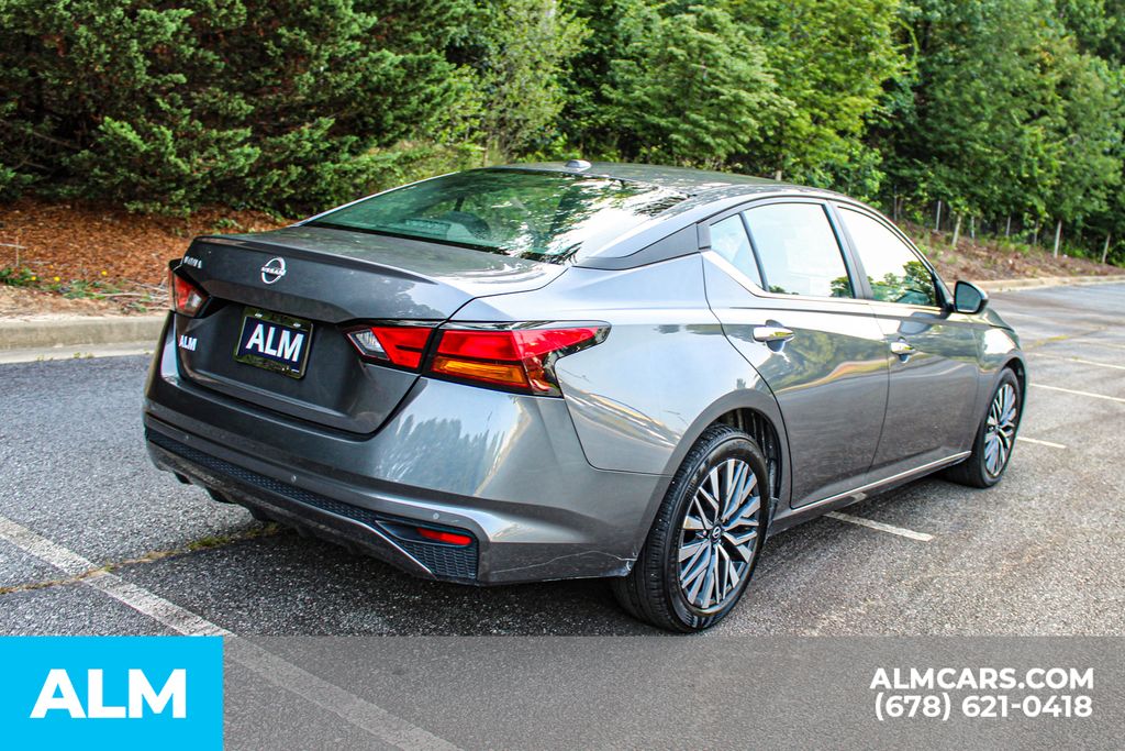 Used 2025 Gray Nissan 2.5 SV image 6