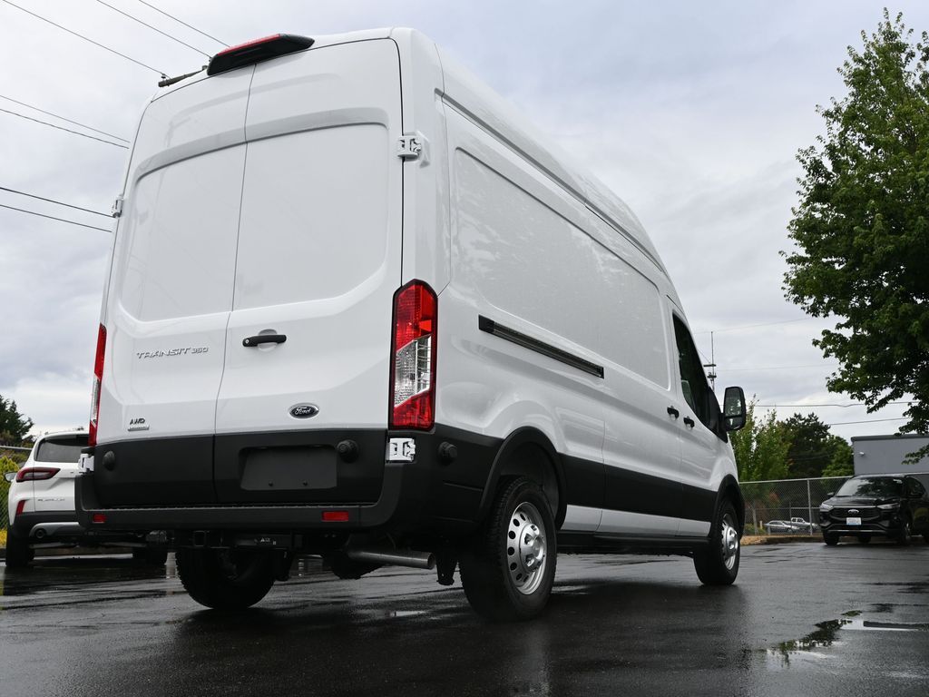 2025 Ford Transit 350