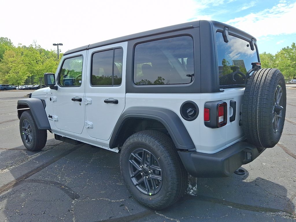 New 2026 Jeep Wrangler SUV