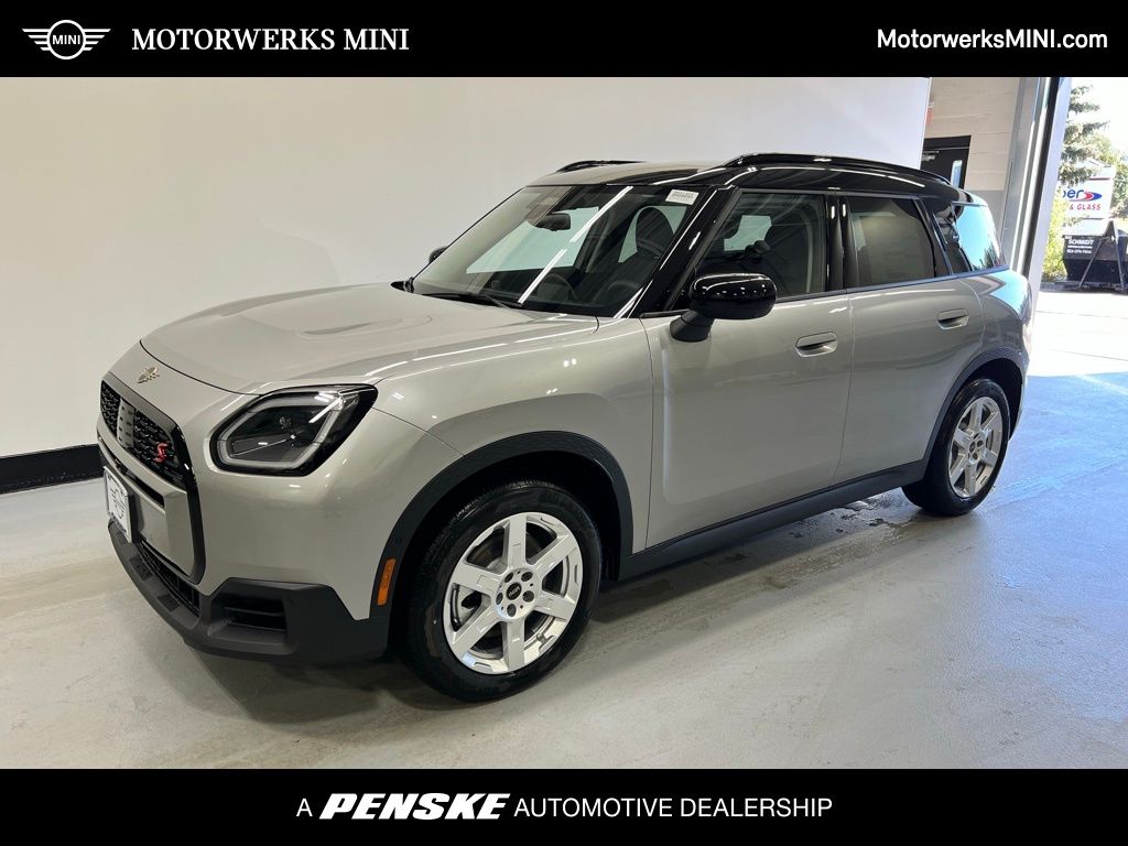 2025 MINI Cooper Countryman Base -
                Golden Valley, MN