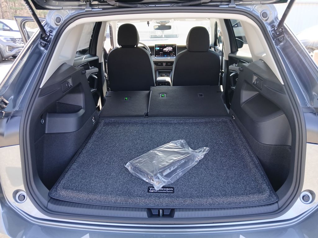 New 2026 Silver Volkswagen 2.0T S image 21