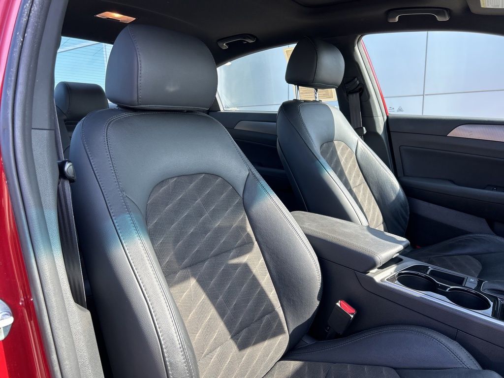 2018 Hyundai SONATA Sport
