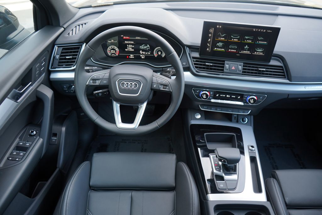 2024 Audi Q5  12