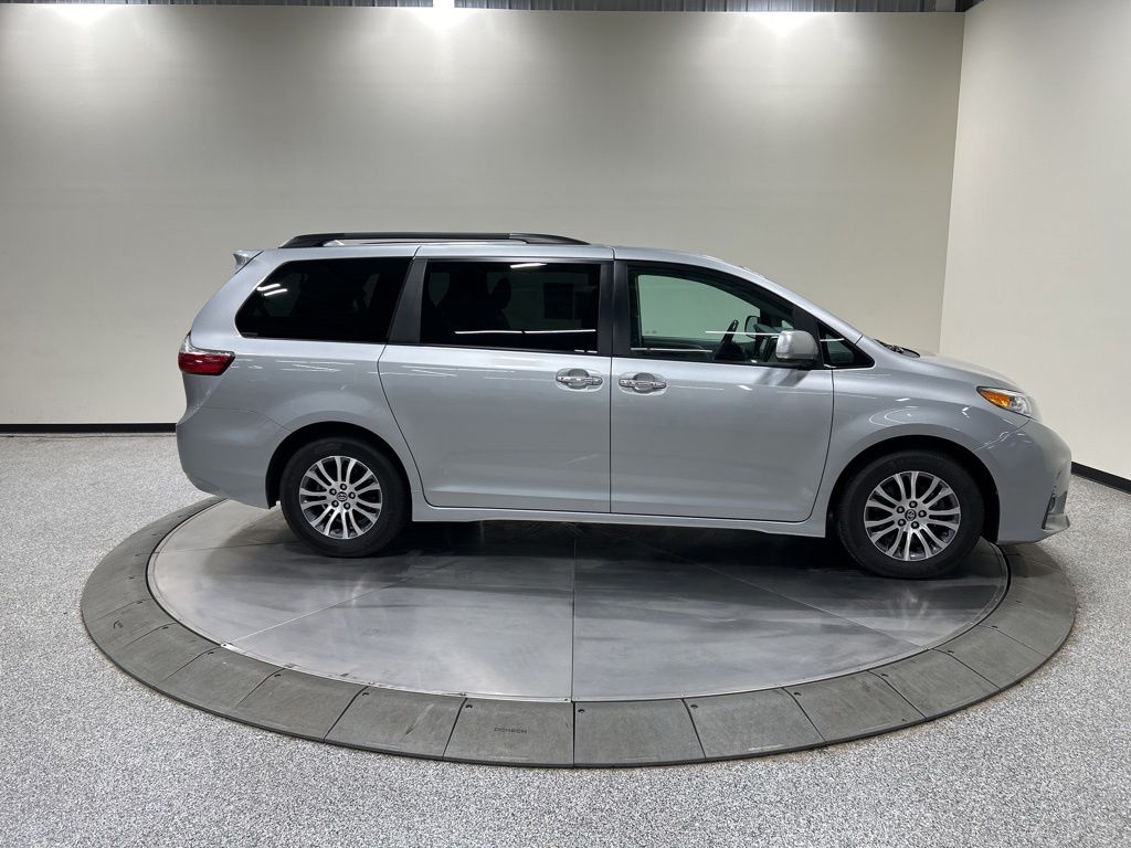 used 2020 Toyota Sienna car, priced at $29,914