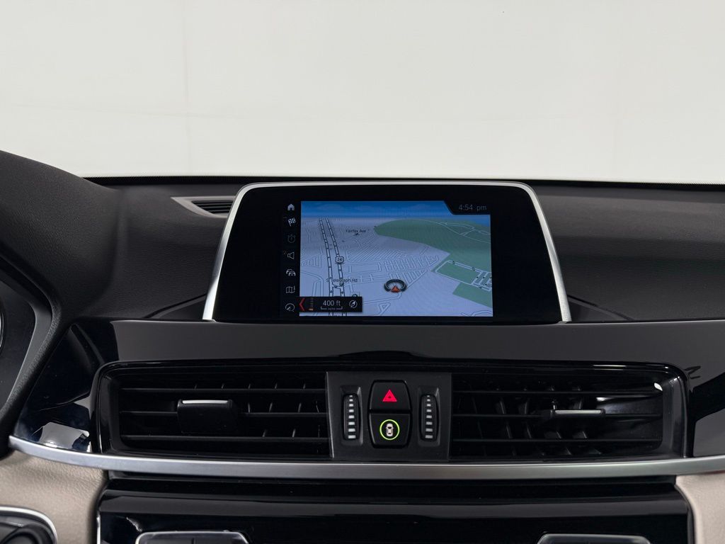 Thumbnail: 2019 BMW X1 - 16