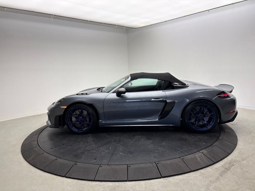 Thumbnail: 2025 Porsche  - 2