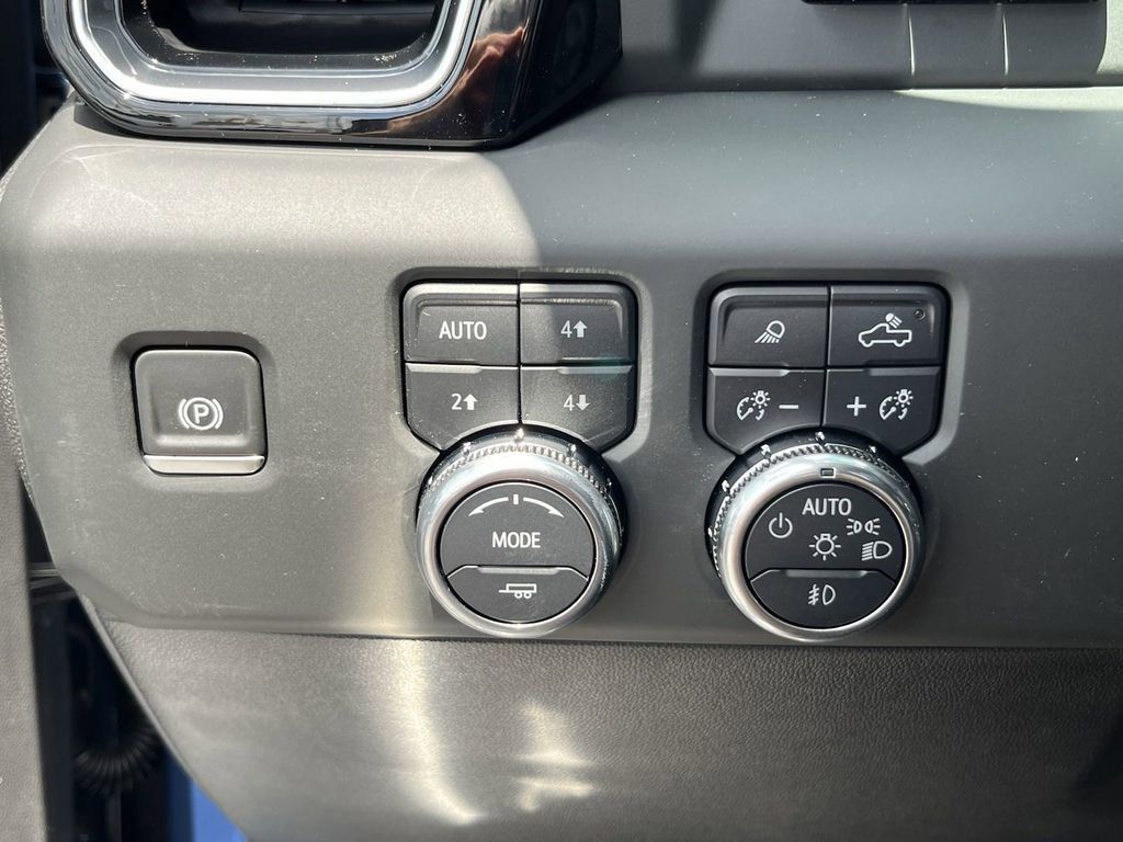 new 2024 GMC Sierra 1500 car, priced at $68,128