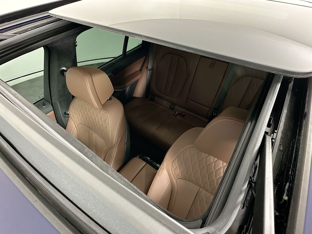 Thumbnail: 2025 BMW X5 - 22