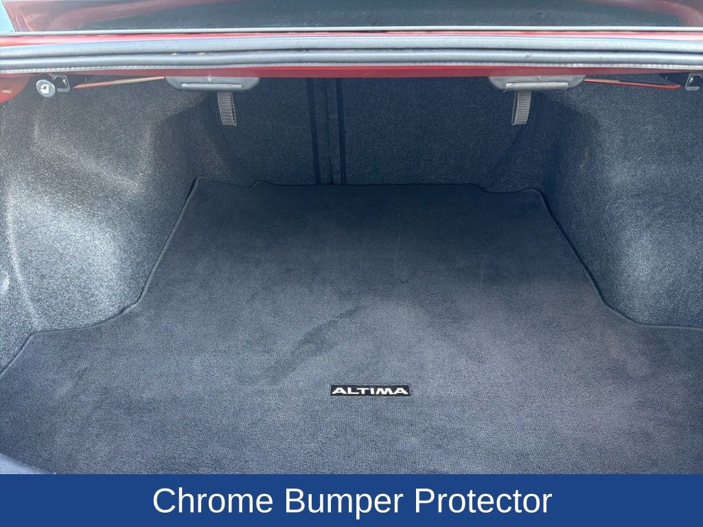 2022 Nissan Altima SR FWD