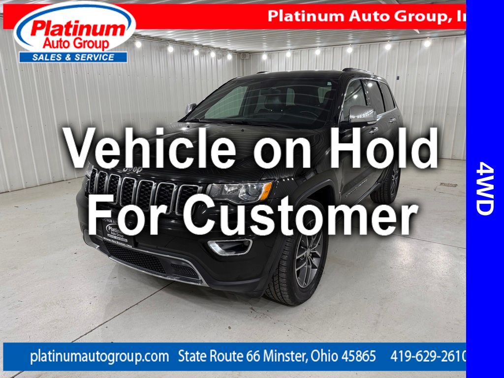 Diamond Black Crystal Pearlcoat 2018 Jeep Grand Cherokee SUV / Crossover Four-Wheel Drive 8-Speed Automatic