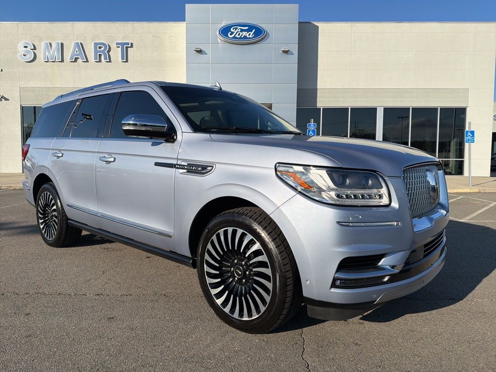 Chroma Crystal Blue 2021 Lincoln Navigator Black Label 4WD SUV / Crossover Four-Wheel Drive Automatic