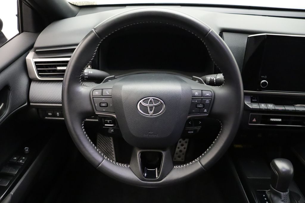 Thumbnail: 2025 Toyota Camry - 23