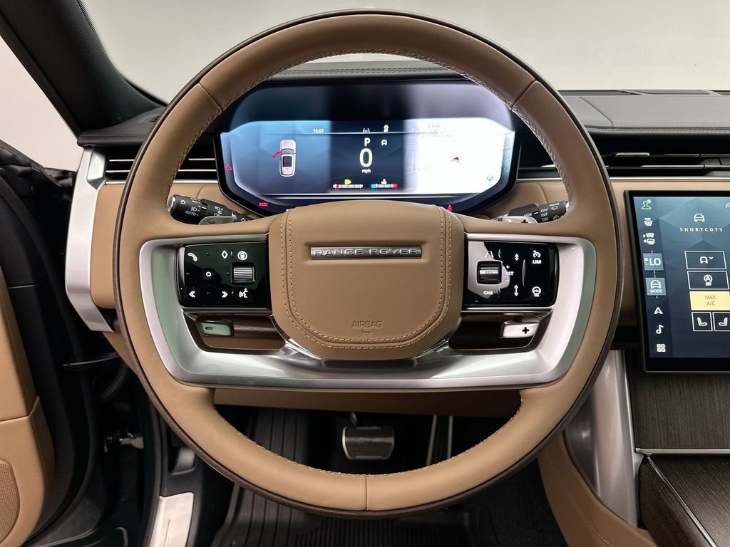 Thumbnail: 2026 Land Rover Range Rover - 22