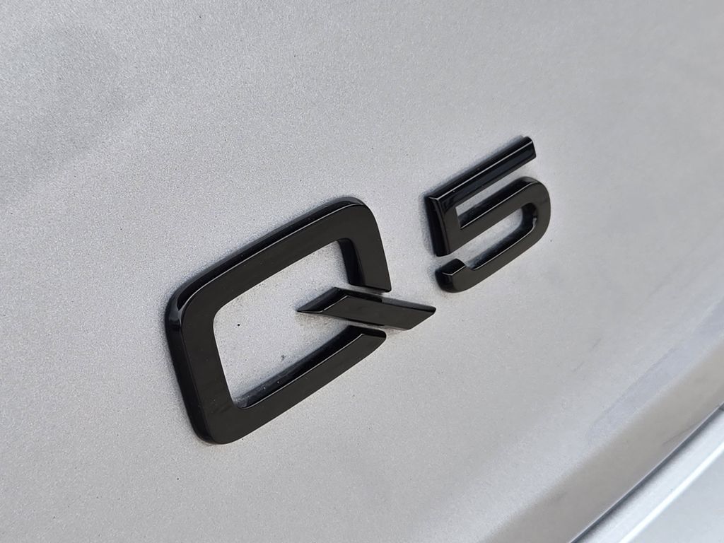 used 2025 Audi Q5 e car, priced at $41,191
