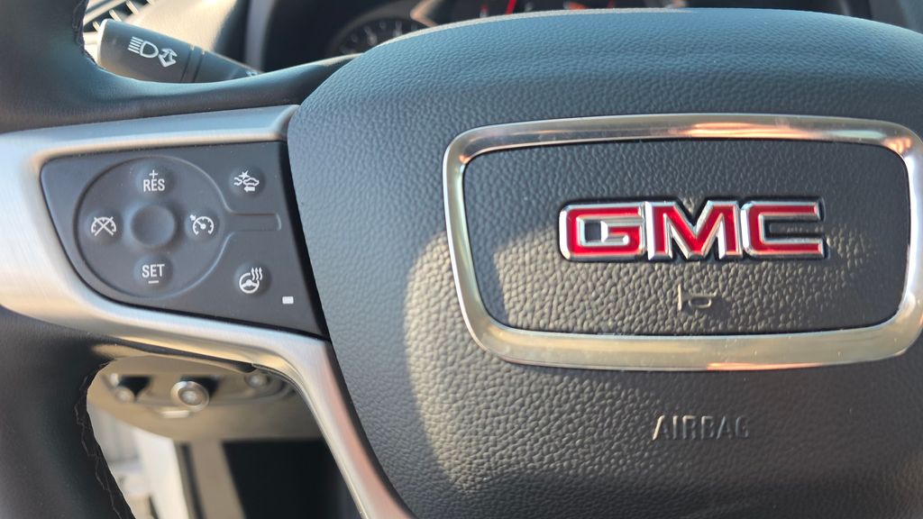 2024 GMC Terrain SLT - Photo 16