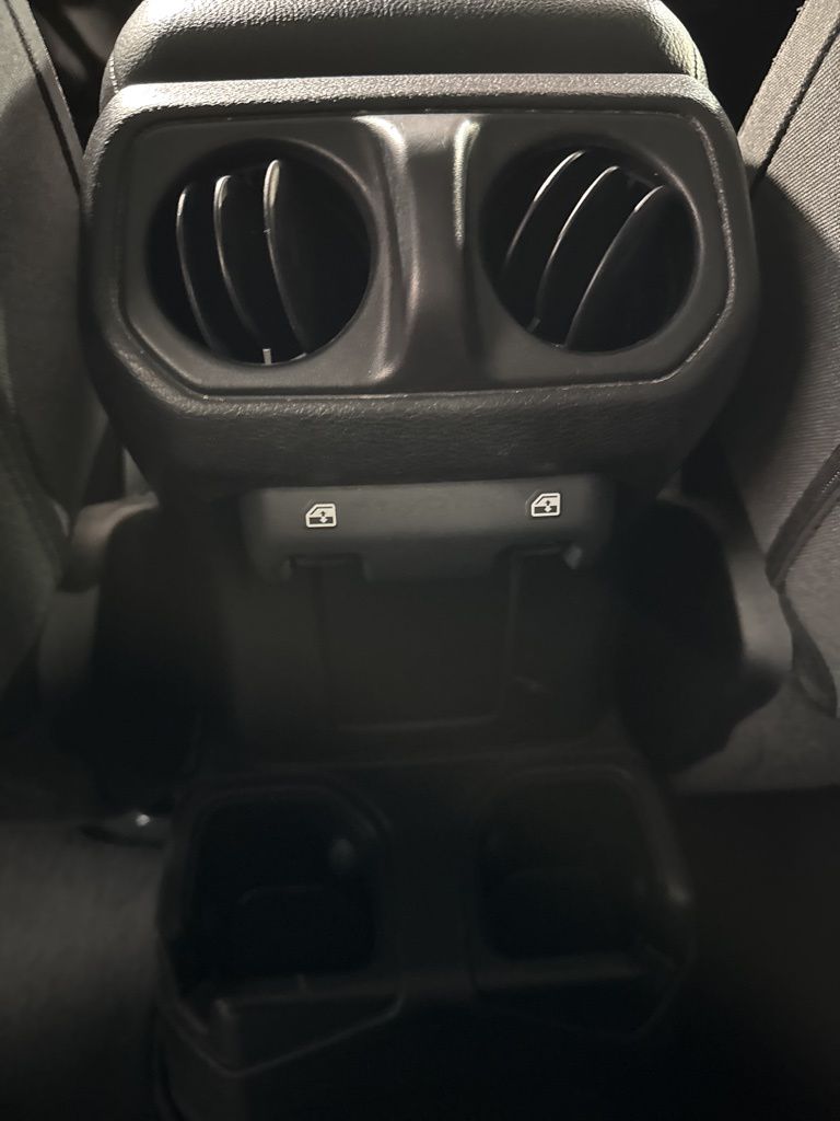 Thumbnail: 2024 Jeep Wrangler - 25