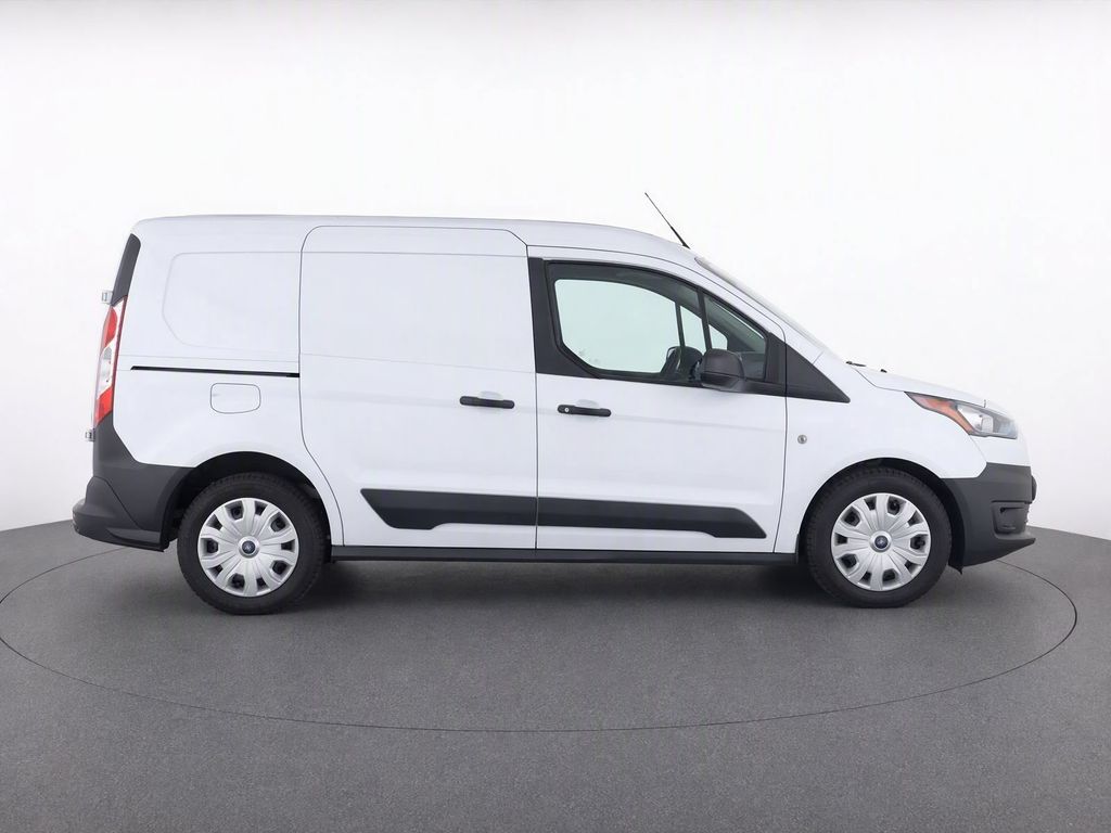 Used 2021 Frozen White Ford XL image 8