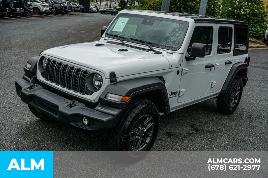 Used 2025 White Jeep Sport S image 15