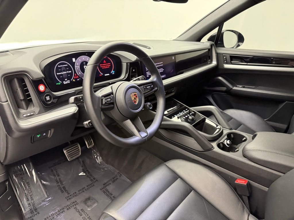 Thumbnail: 2024 Porsche Cayenne - 4