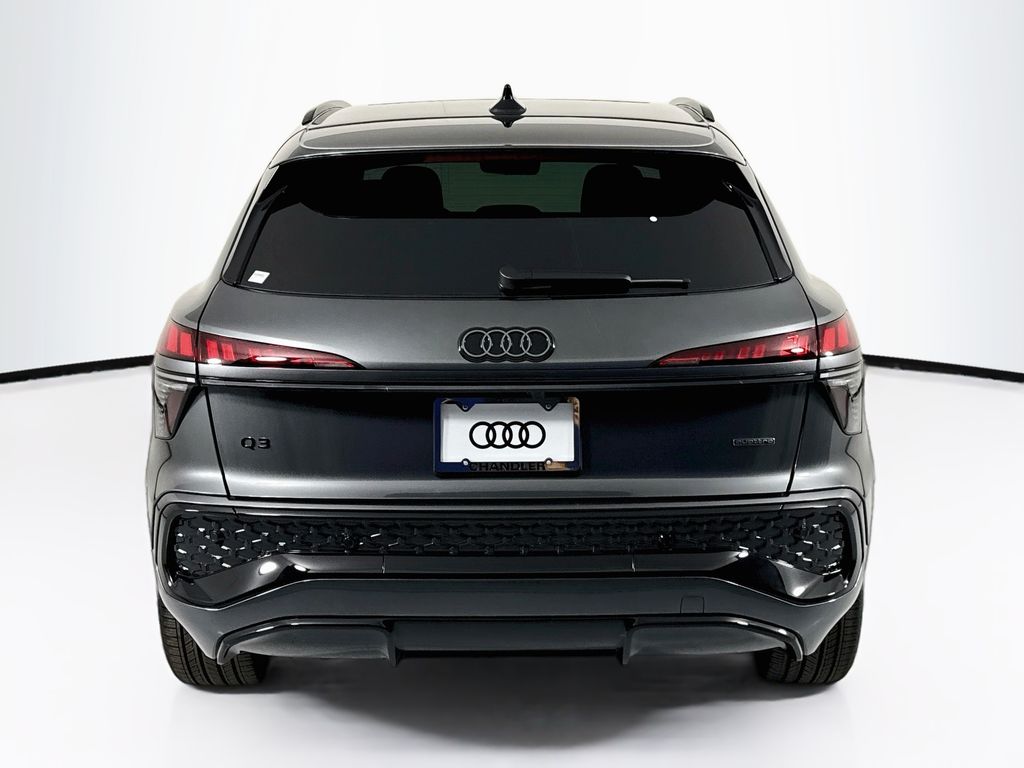 Thumbnail: 2026 Audi Q3 - 6