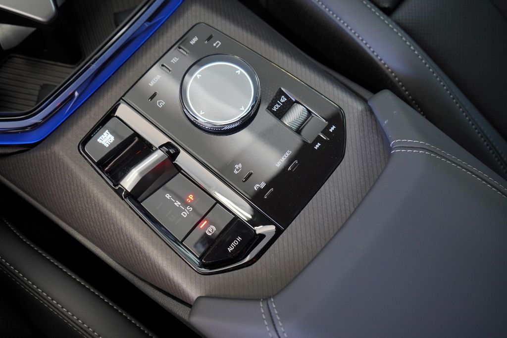 Thumbnail: 2026 BMW X3 - 18