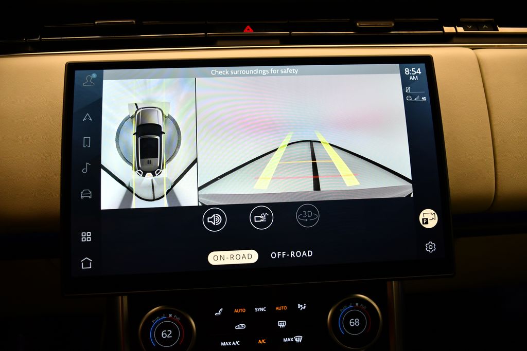 Thumbnail: 2022 Land Rover Range Rover - 25