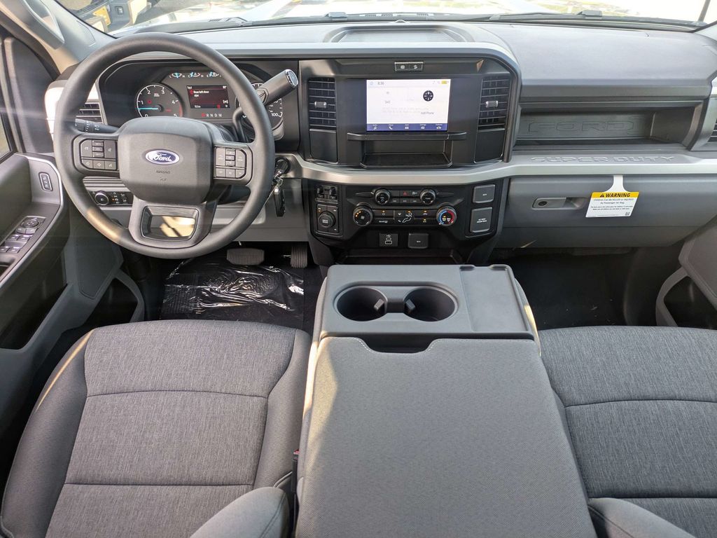 2026 Ford F-350 Super Duty XL