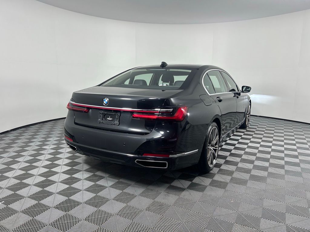 Thumbnail: 2022 BMW 7 Series - 5