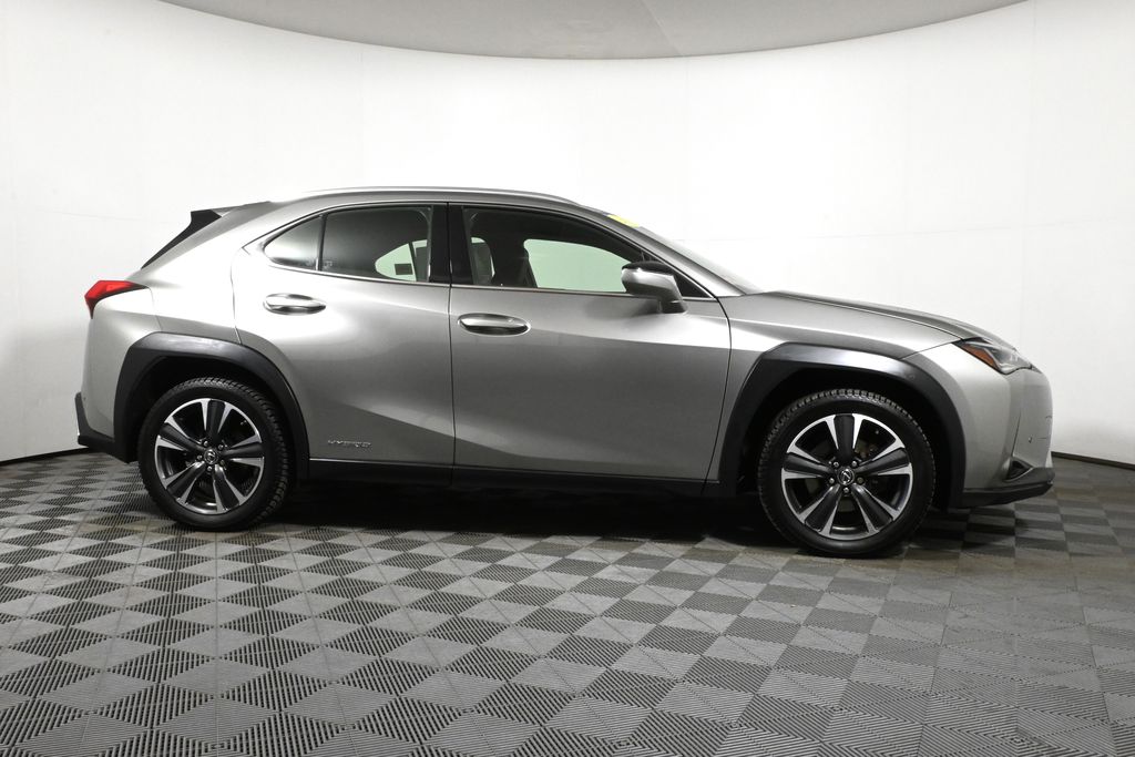 2019 Lexus UX 250h 8