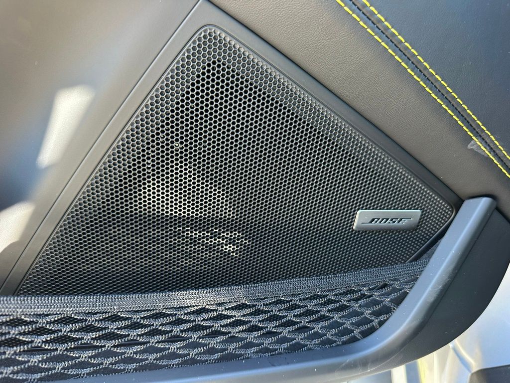 Thumbnail: 2025 Porsche 911 - 17