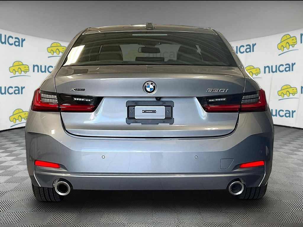 2025 BMW 3 Series — photo 5
