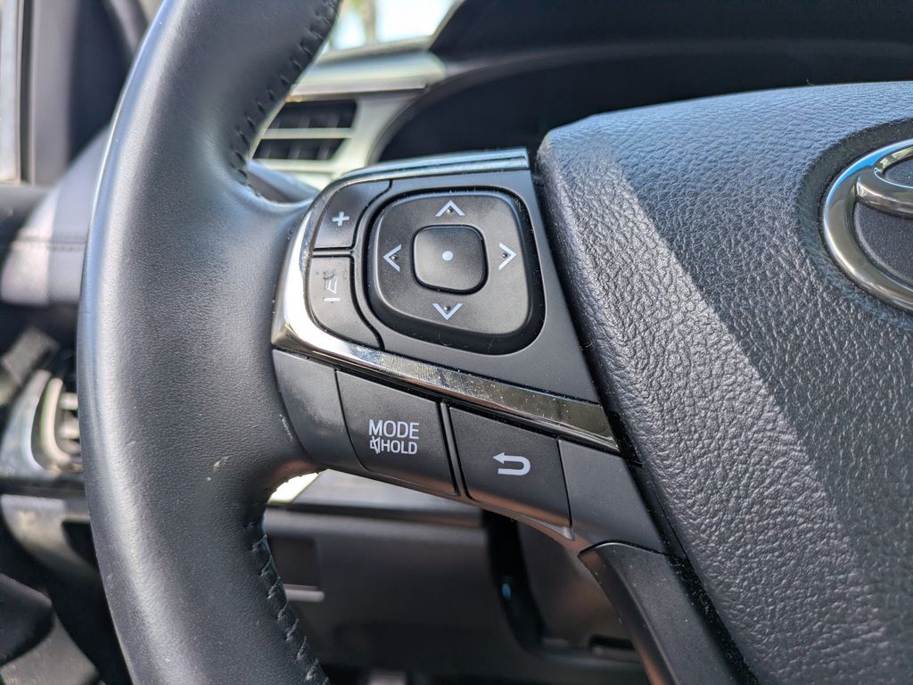 Used 2016 Toyota Avalon Sedan