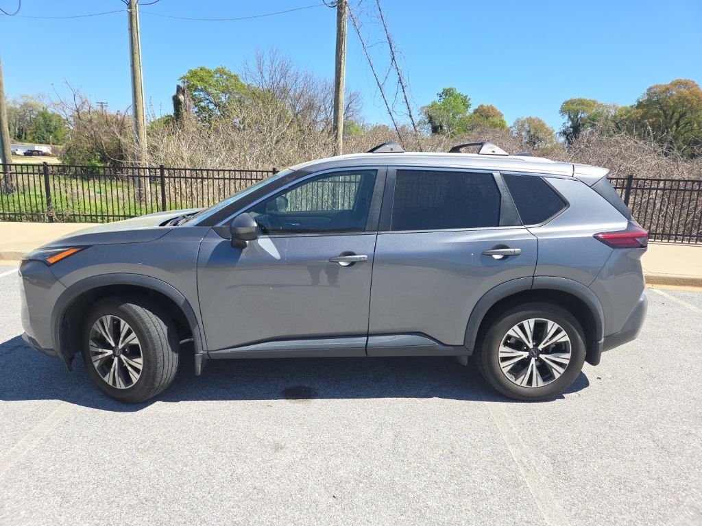 Gray (Gun Metallic) 2022 Nissan Rogue SV FWD SUV / Crossover Front-Wheel Drive Continuously Variable Transmission
