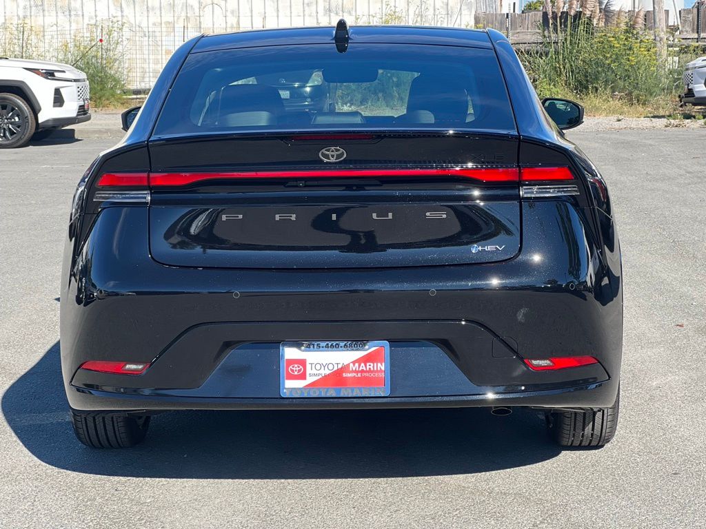 New 2027 Toyota Prius Sedan