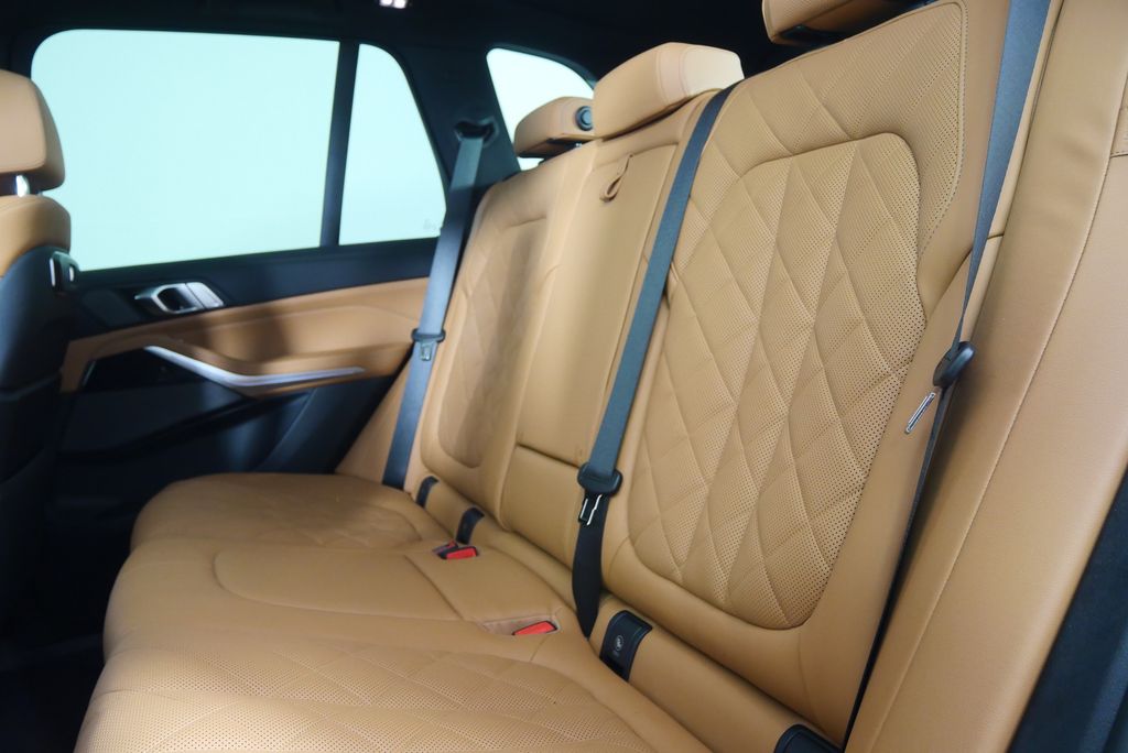 2025 BMW X5 xDrive40i 15