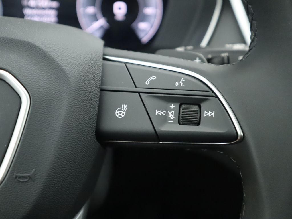 2025 Audi Q5  13