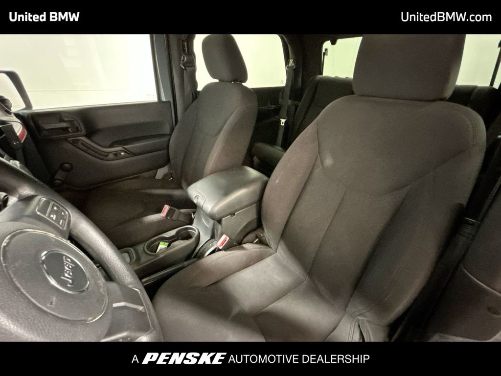 2015 Jeep Wrangler Sport 13