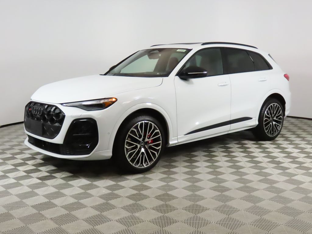 Thumbnail: 2025 Audi SQ5 - 1
