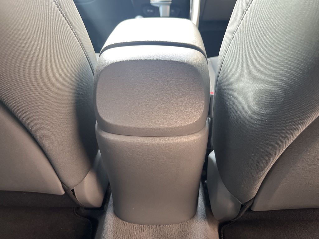 Thumbnail: 2023 Hyundai Elantra - 19